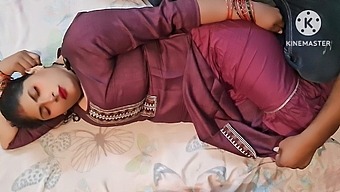 Indian Housewife'S Nudity With Hindi Audio By Payalxxx1